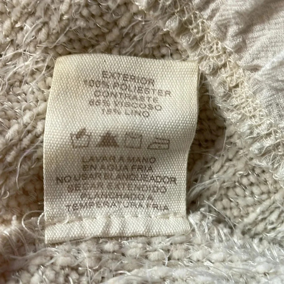 Mystree fussy cream sweater size medium - Picture 9 of 10